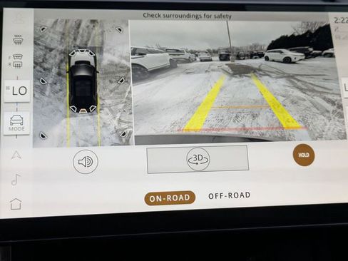 Used 2025 Land Rover Discovery Sport Dynamic SE image 10