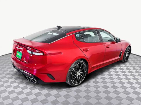 Used 2023 Kia Stinger GT-Line w/ Sun & Sound Package image 10
