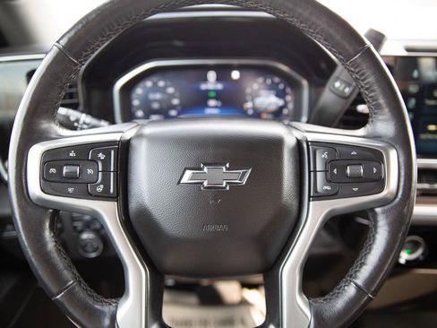 Used 2022 Chevrolet Silverado 1500 RST AWD/4WD image 11