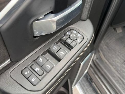 Used 2026 RAM 3500 Laramie AWD/4WD image 11