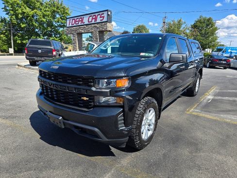 Used 2019 Chevrolet Silverado 1500 W/T w/ Z71 Off-Road Package AWD/4WD image 7