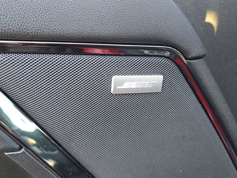 Used 2024 GMC Sierra 1500 AT4 w/ Technology Package image 15