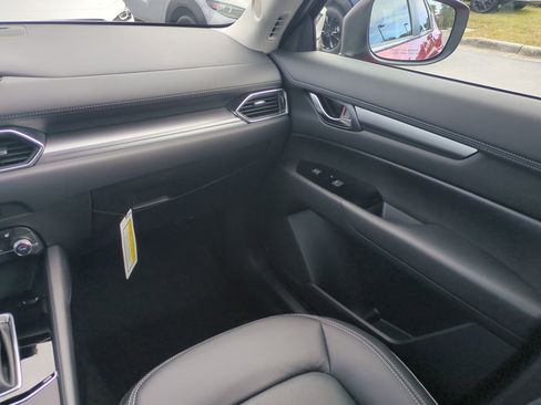 New 2025 MAZDA CX-5 AWD 2.5 S w/ Preferred Package image 17