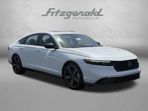 Used 2024 Honda Accord Sport image 1