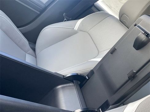 New 2025 Toyota Camry SE image 20