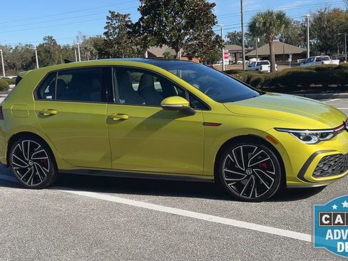 Used 2022 Volkswagen GTI Autobahn image 2