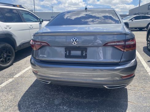 Used 2019 Volkswagen Jetta R-Line FWD image 10
