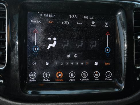 Used 2018 Jeep Compass Limited w/ Navigation Group FWD image 16
