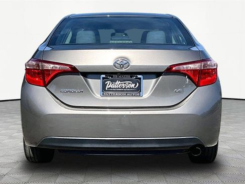 Used 2019 Toyota Corolla LE image 4