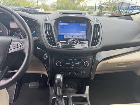 Used 2018 Ford Escape Titanium w/ Ford Safe & Smart Package AWD/4WD image 24
