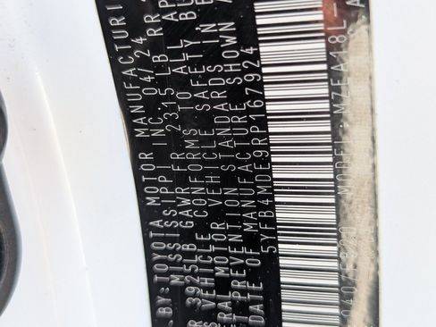 Used 2024 Toyota Corolla LE FWD image 22