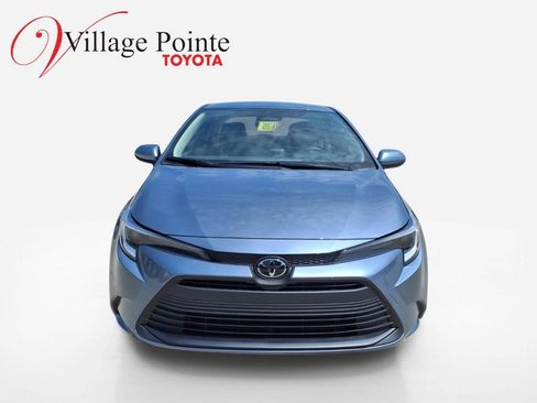 Used 2026 Toyota Corolla LE FWD image 8