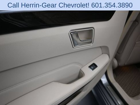 Used 2015 Mercedes-Benz E 350 Sedan image 15