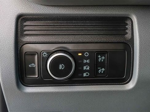 New 2026 Ford F250 XL w/ XL Chrome Package image 31