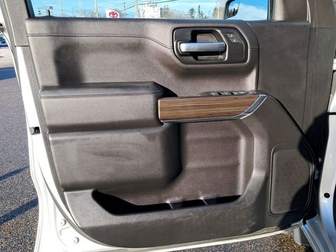 Used 2019 Chevrolet Silverado 1500 RST w/ All-Star Edition image 10