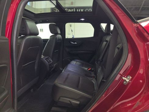 Used 2019 Chevrolet Blazer RS w/ Sun and Wheels Package image 10