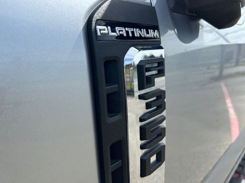 Used 2024 Ford F350 Platinum w/ Tremor Off-Road Package AWD/4WD image 31
