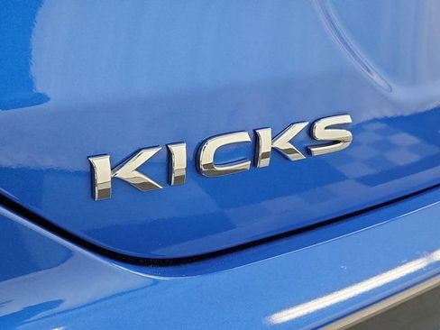 Certified 2023 Nissan Kicks SV w/ Interior Electronics Package FWD image 7