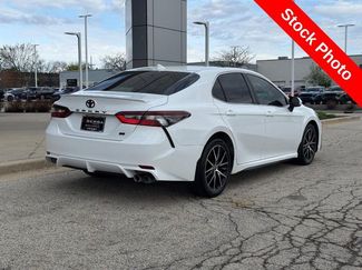 Used 2023 Toyota Camry SE FWD video 3