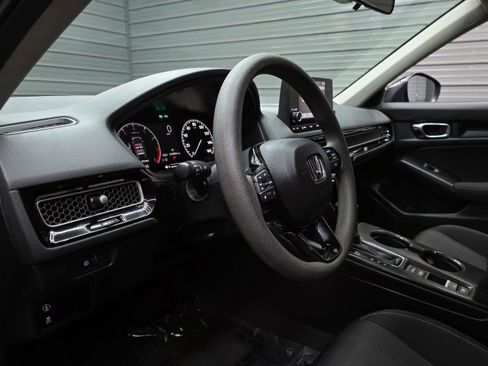 Used 2023 Honda Civic LX image 11
