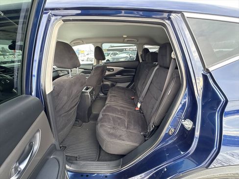 Used 2019 Nissan Murano S AWD/4WD image 8