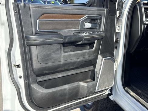 Used 2022 RAM 3500 Laramie image 13
