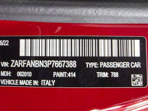 Used 2023 Alfa Romeo Giulia Estrema image 42