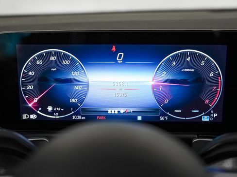 Certified 2024 Mercedes-Benz GLB 250 image 17