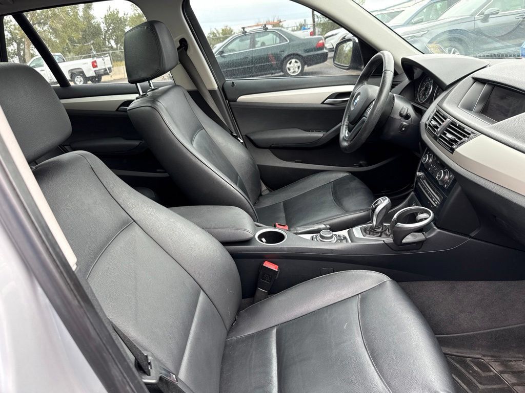 Used 2015 BMW X1 xDrive28i AWD/4WD image 4
