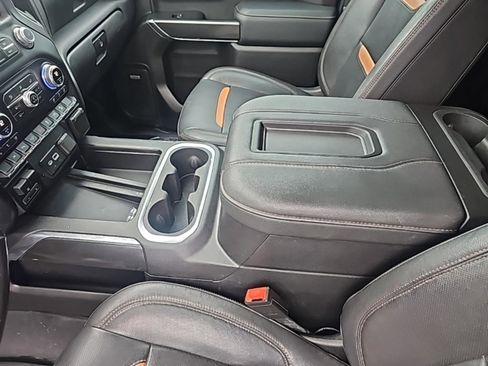 Used 2022 GMC Sierra 1500 AT4 w/ AT4 Premium Package image 24