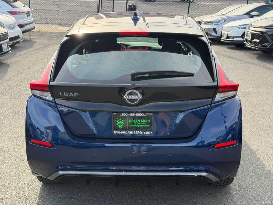 Used 2025 Nissan Leaf S FWD image 6
