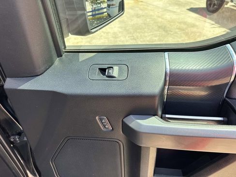 Used 2018 Ford F150 XLT w/ Equipment Group 302A Luxury RWD image 15