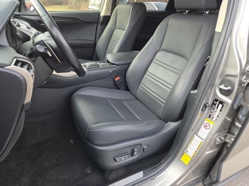 Used 2019 Lexus NX 300 FWD image 6