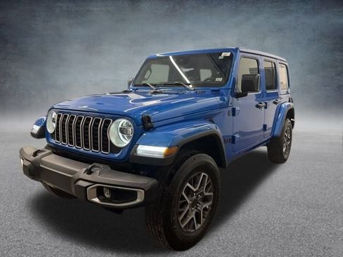 Certified 2025 Jeep Wrangler Sahara image 14