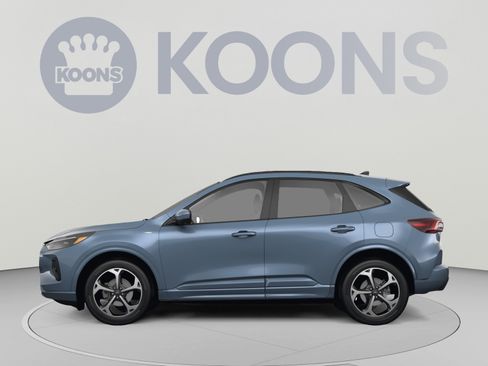 Used 2025 Ford Escape ST-Line Select AWD/4WD image 2