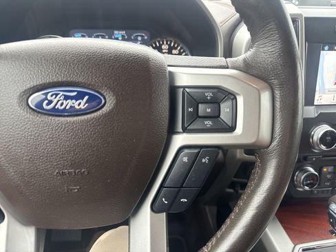 Used 2018 Ford F150 King Ranch w/ Equipment Group 601A Luxury image 19