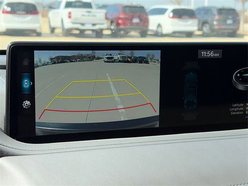 Used 2022 Genesis G80 2.5T image 23