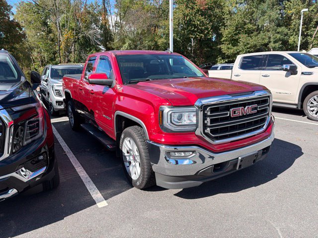 Used 2019 GMC Sierra 1500 SLE w/ SLE Value Package AWD/4WD image 3