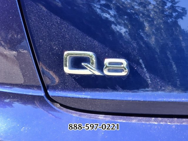 Used 2019 Audi Q8 Prestige AWD/4WD image 5
