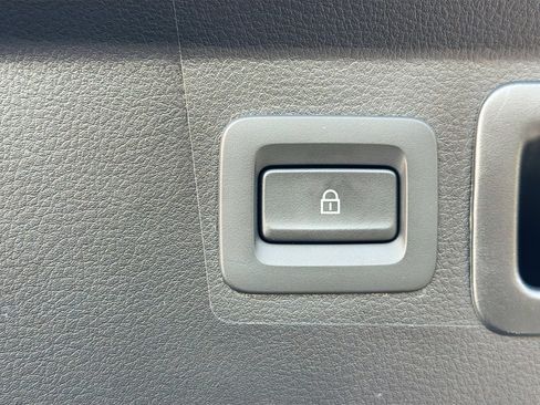 Used 2025 MAZDA CX-50 AWD 2.5 S w/ Cargo Package image 14