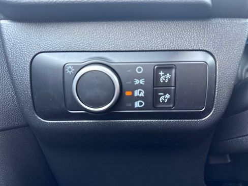 Used 2025 Ford Escape ST-Line FWD image 22
