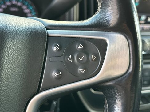 Used 2018 GMC Sierra 1500 SLT w/ SLT Premium Package image 36