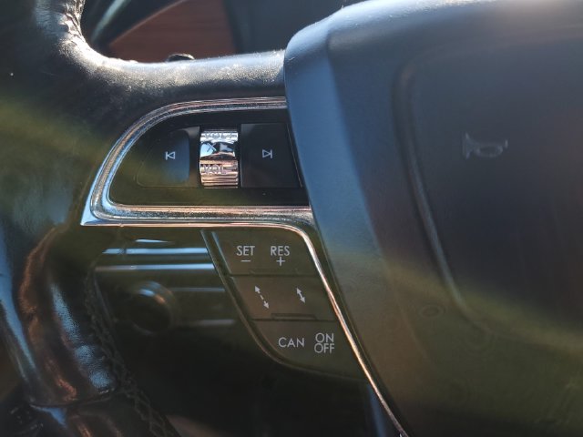 Used 2020 Lincoln Navigator Reserve w/ Equipment Group 208A Reserve AWD/4WD image 23