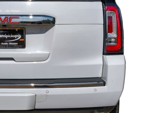 Used 2020 GMC Yukon Denali w/ Denali Ultimate Package image 57
