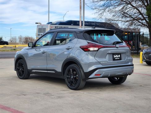 Used 2024 Nissan Kicks SR image 6