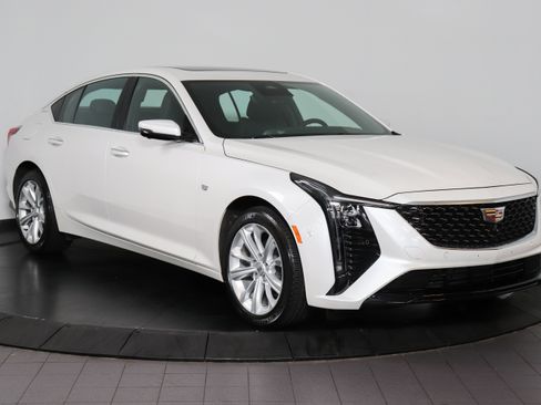 Used 2025 Cadillac CT5 Premium Luxury w/ Technology Package AWD/4WD image 9