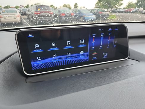 Used 2018 Lexus RX 350 AWD w/ Accessory Package image 16