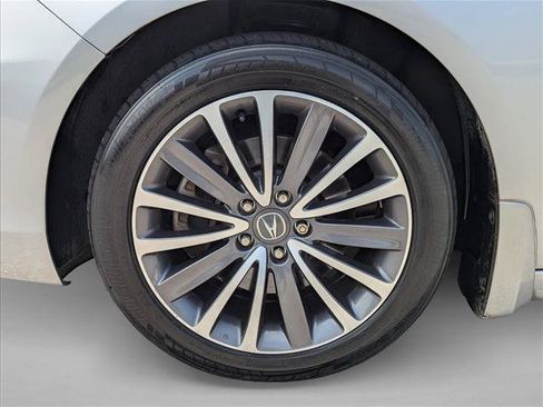 Used 2018 Acura TLX V6 w/ Advance Package FWD image 9