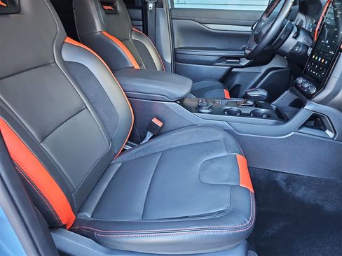Used 2025 Ford Ranger Raptor image 18