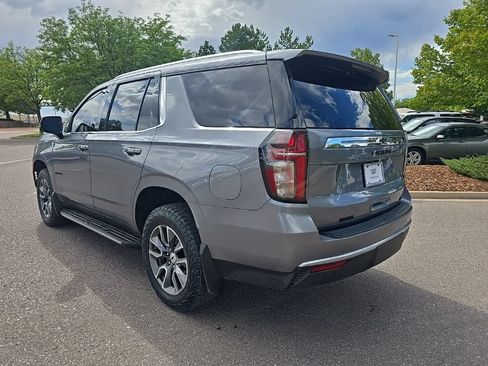 Used 2022 Chevrolet Tahoe LT w/ LT Signature Package AWD/4WD image 3